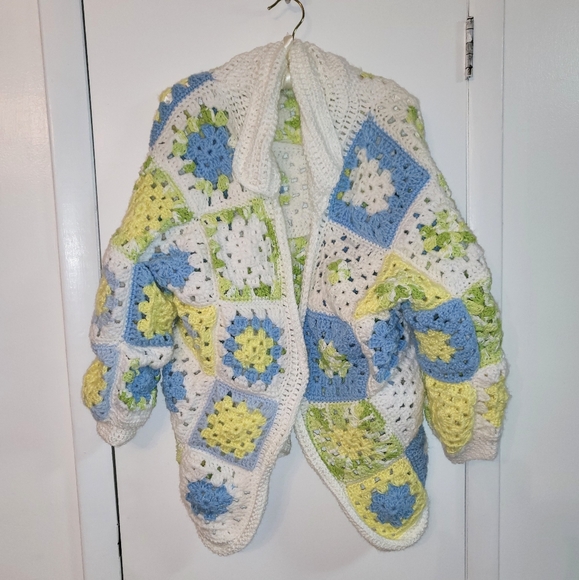 Crochet Boho Chunky Oversized Granny Square Pastel Handmade Blanket Cardigan - Picture 2 of 12